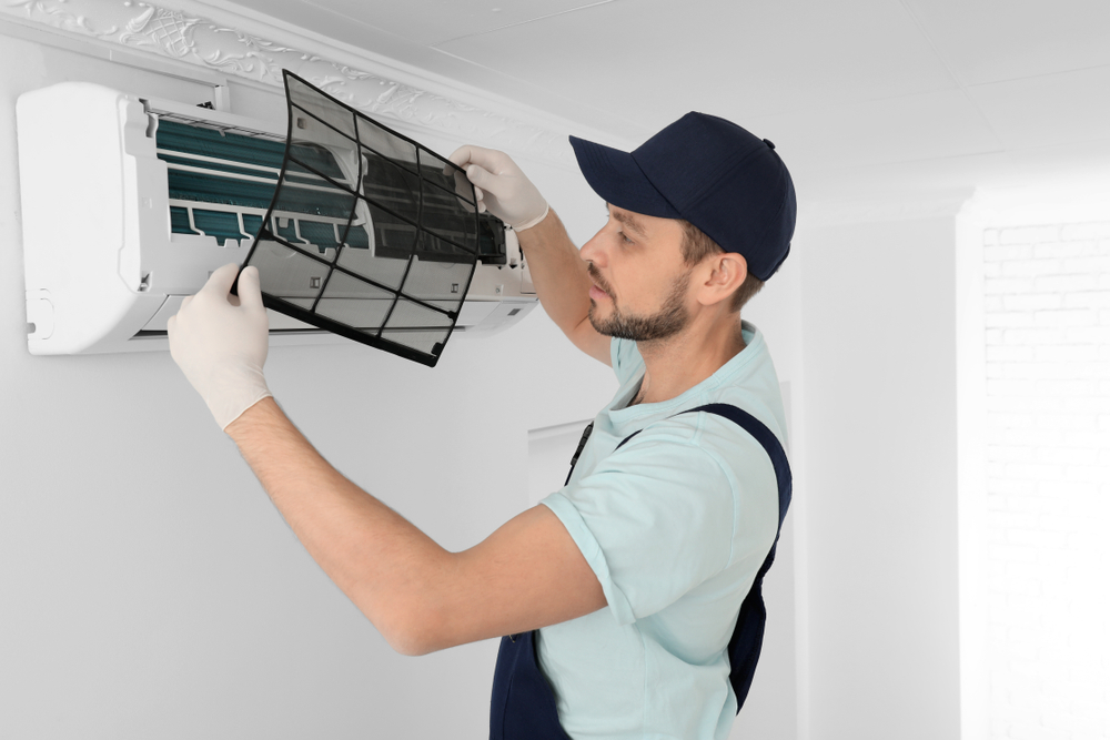 Male,Technician,Cleaning,Air,Conditioner,Indoors Male,Technician,Cleaning,Air,Conditioner,Indoors